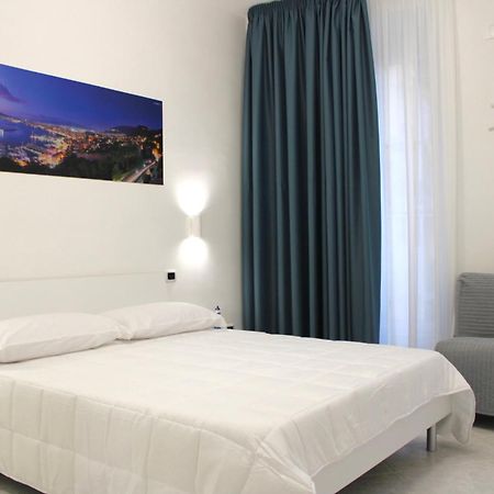 Francesco House Bed & Breakfast Castellammare di Stabia Eksteriør bilde