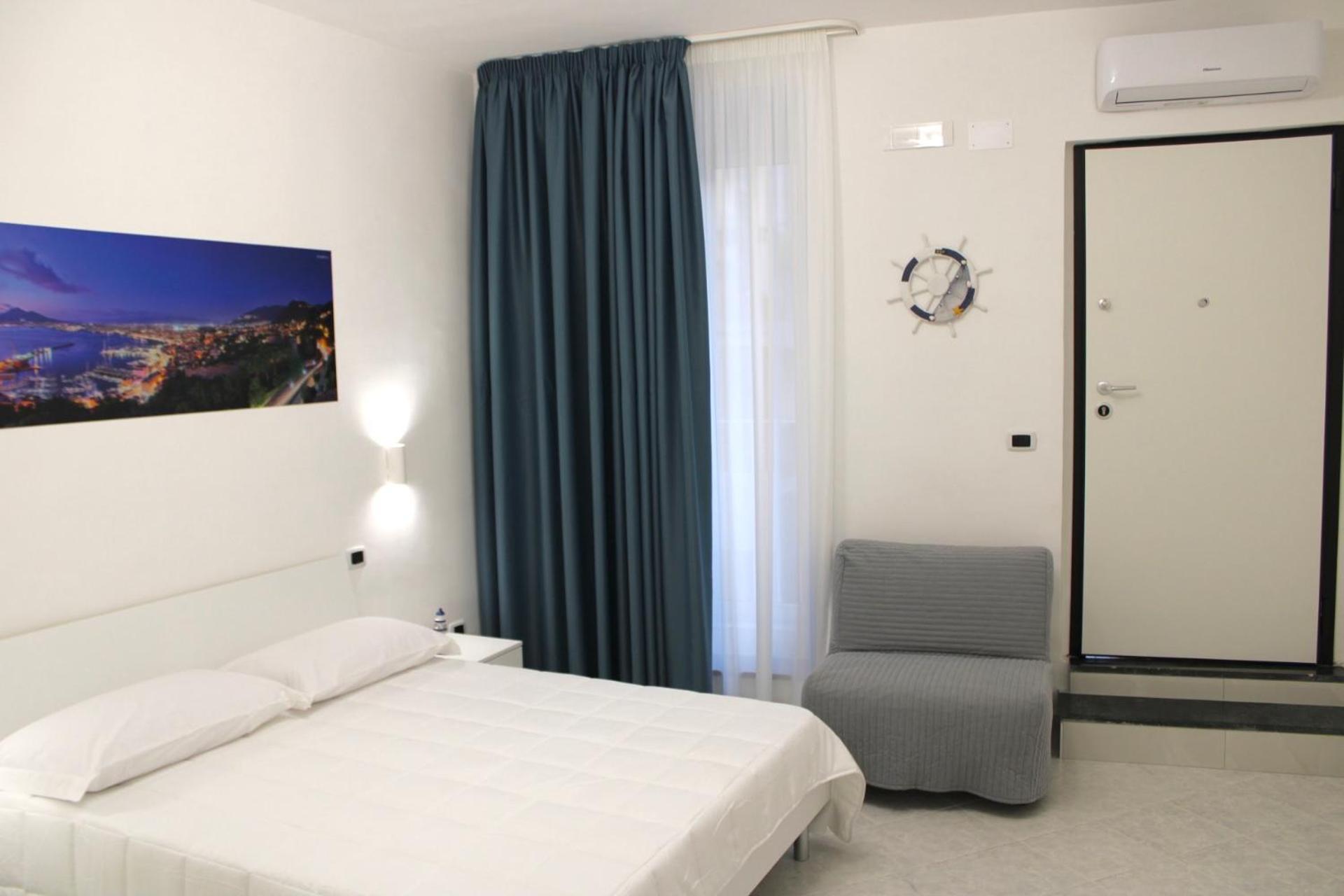 Francesco House Bed & Breakfast Castellammare di Stabia Eksteriør bilde